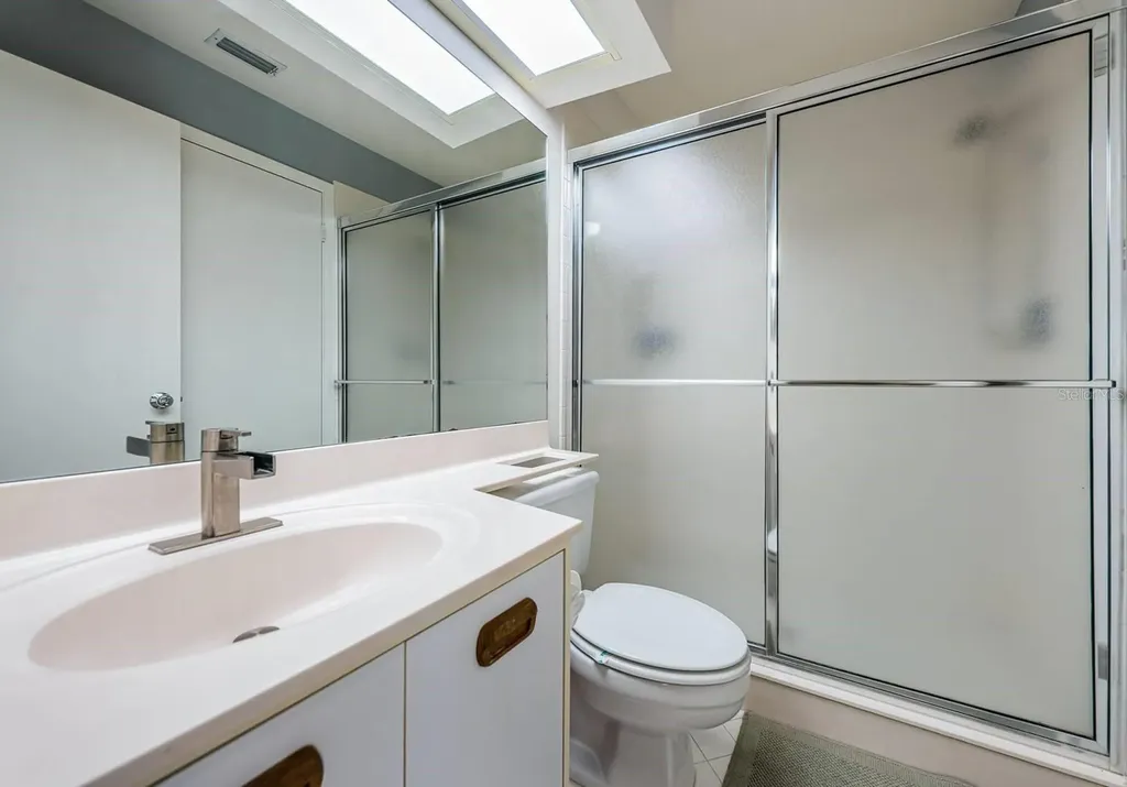 6151 Bahia Del Mar Boulevard St Petersburg FL 33715
