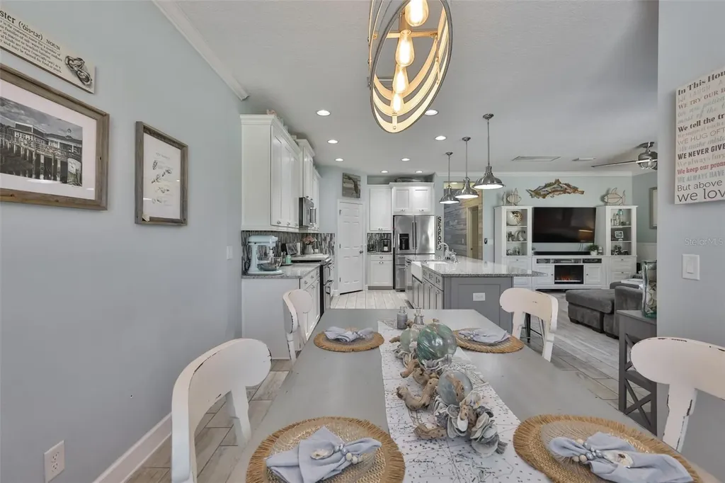 5227 Admiral Pointe Drive Apollo Beach FL 33572