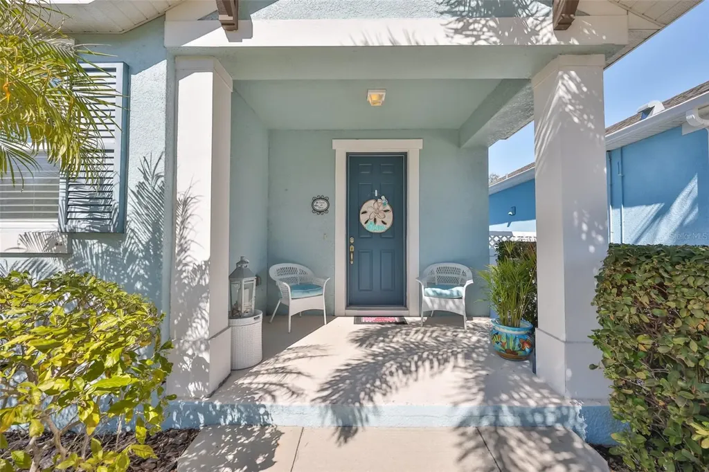 5227 Admiral Pointe Drive Apollo Beach FL 33572