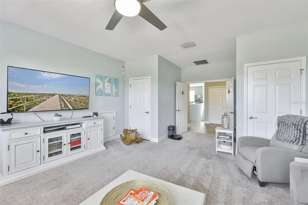 5227 Admiral Pointe Drive Apollo Beach FL 33572