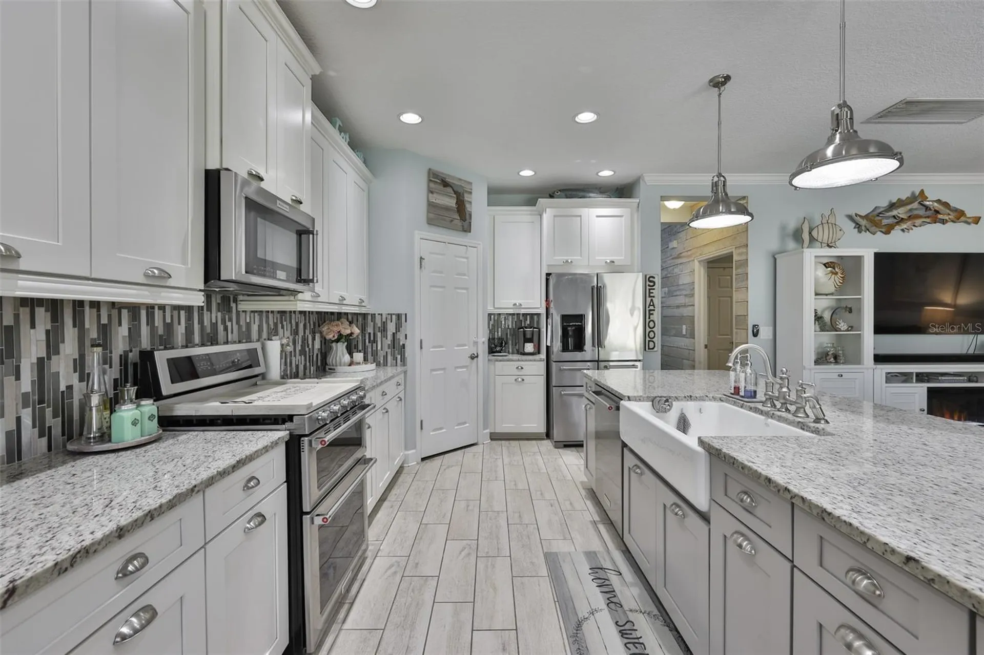 5227 Admiral Pointe Drive Apollo Beach FL 33572