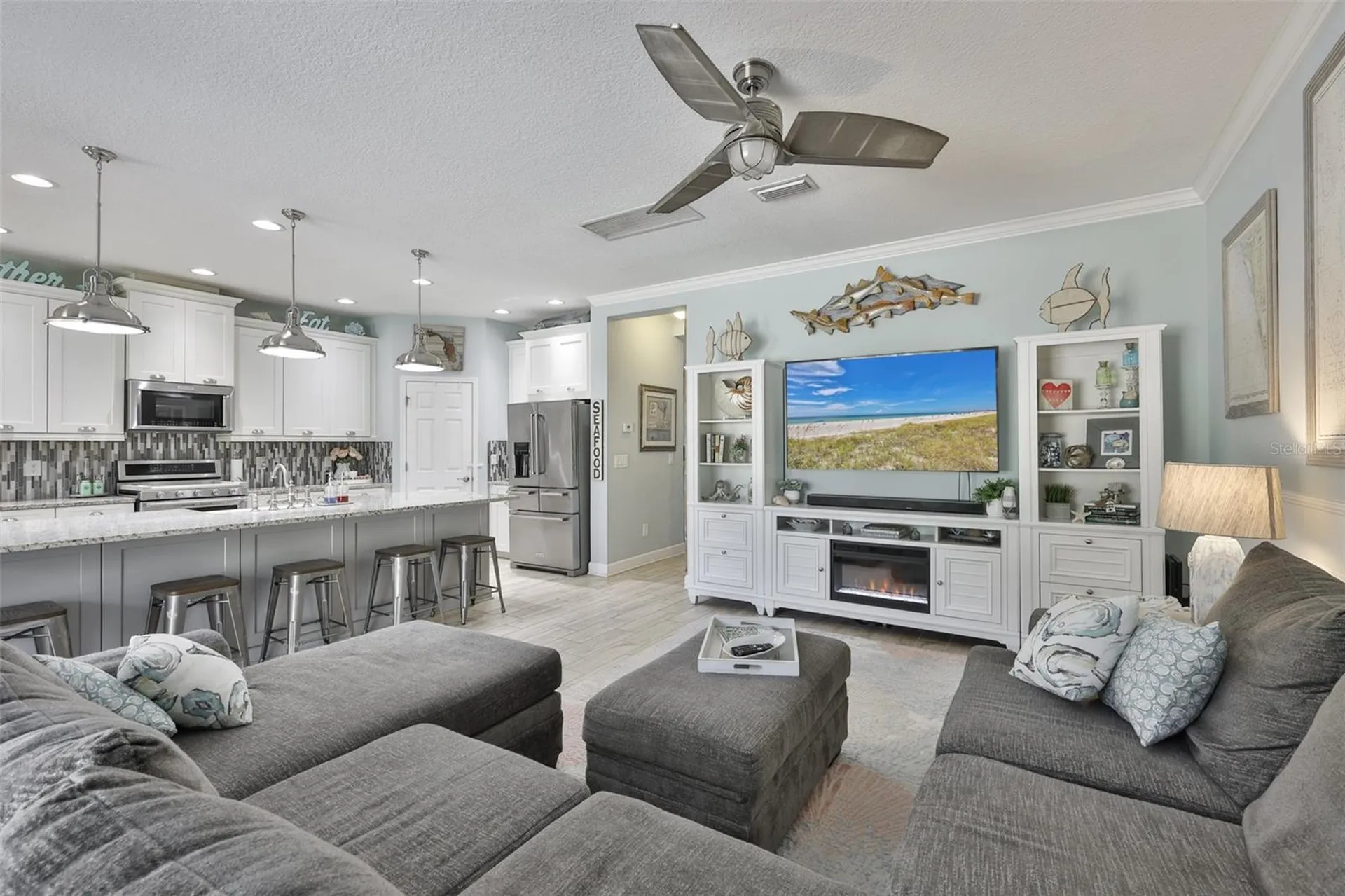 5227 Admiral Pointe Drive Apollo Beach FL 33572