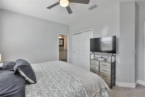 5227 Admiral Pointe Drive Apollo Beach FL 33572