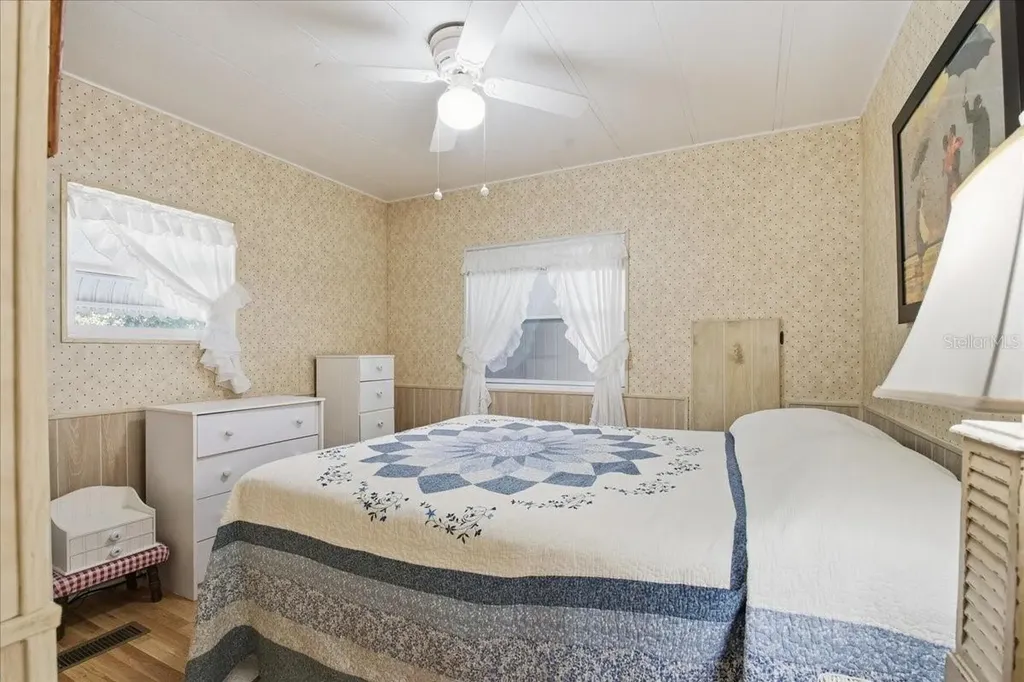 130 Patricia Avenue Dunedin FL 34698