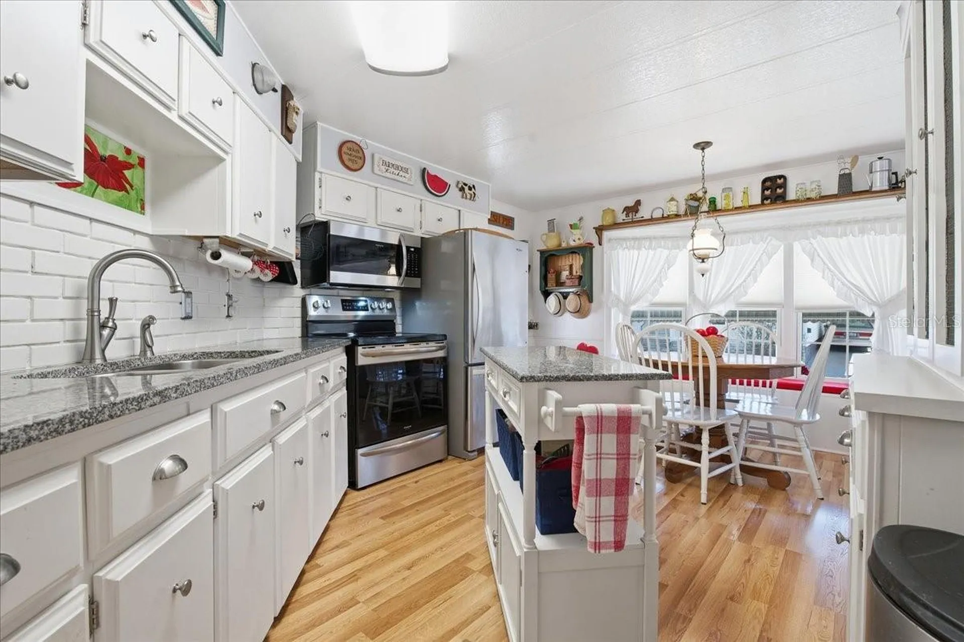 130 Patricia Avenue Dunedin FL 34698