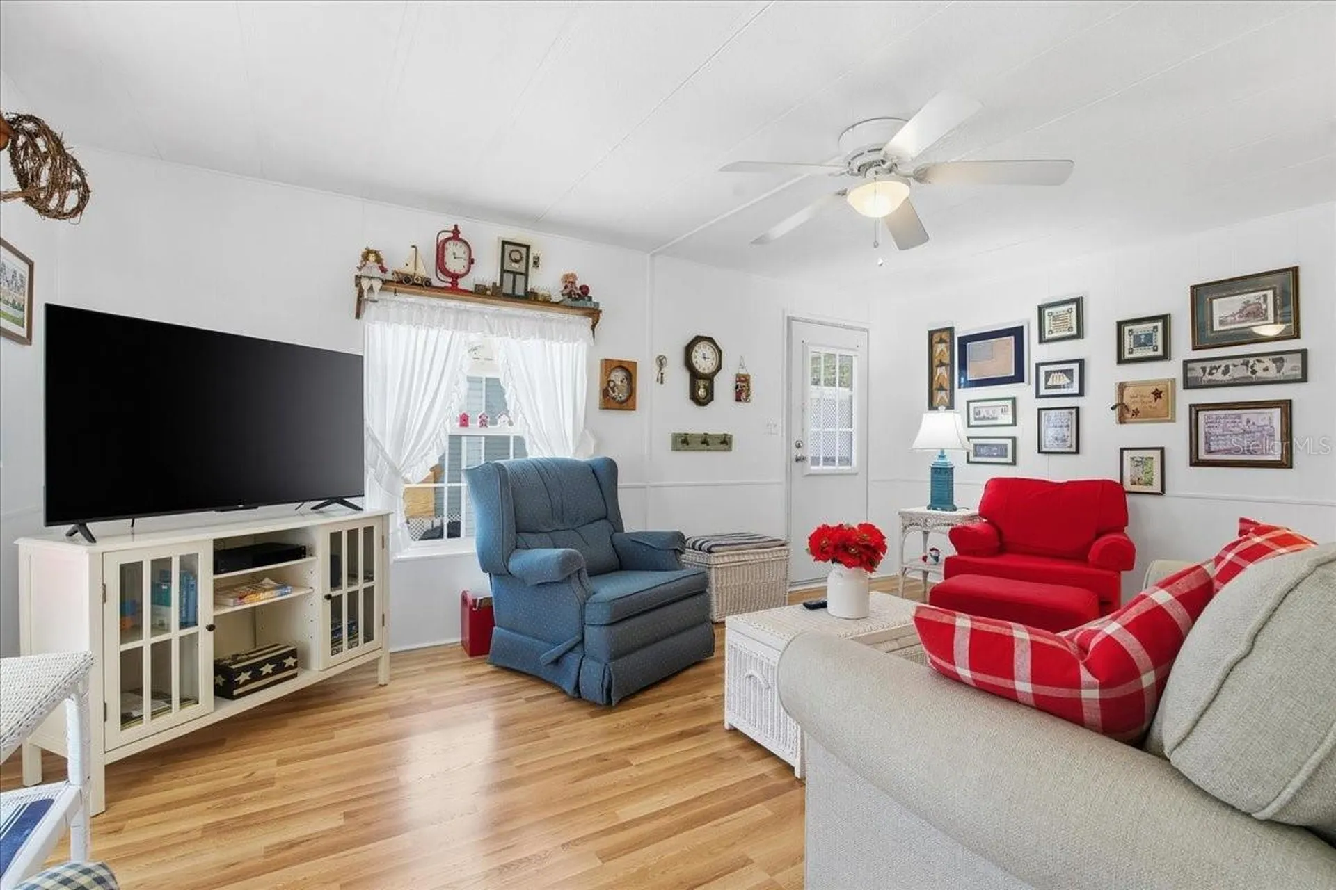 130 Patricia Avenue Dunedin FL 34698