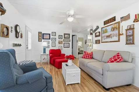 130 Patricia Avenue Dunedin FL 34698