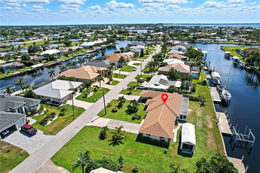 133 Peckham Street SE Port Charlotte FL 33952