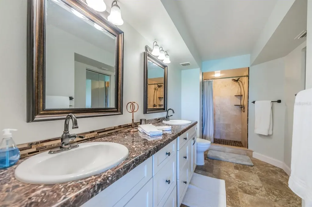 6151 Bahia Del Mar Boulevard St Petersburg FL 33715