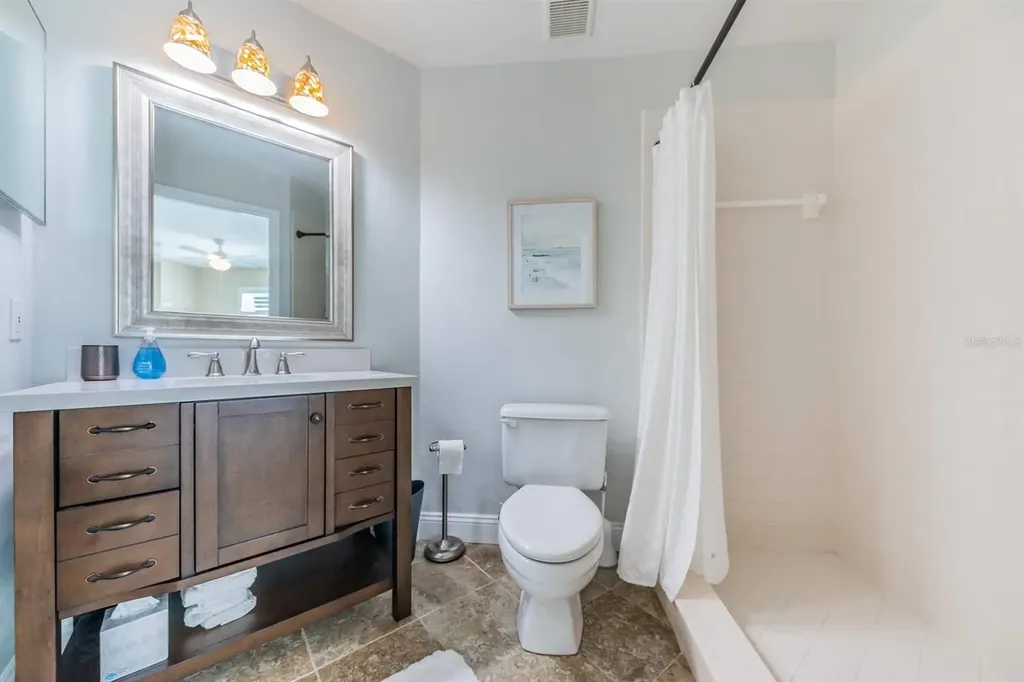 6151 Bahia Del Mar Boulevard St Petersburg FL 33715
