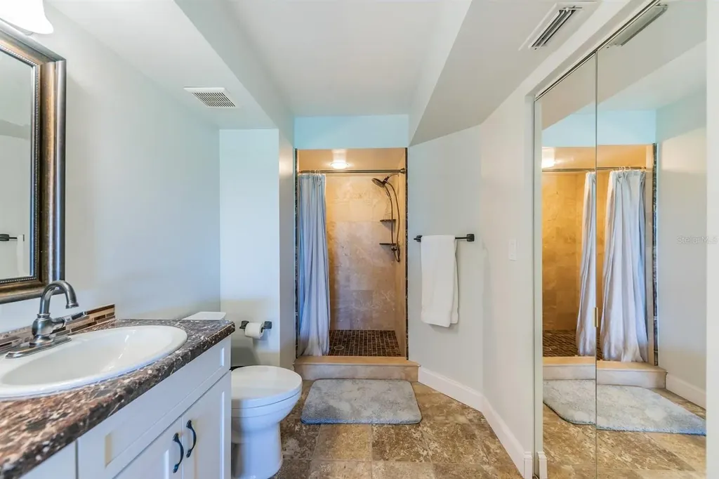 6151 Bahia Del Mar Boulevard St Petersburg FL 33715