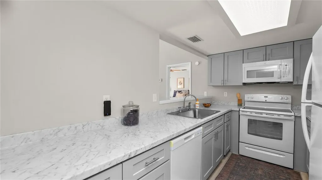 1880 N Crystal Lake Drive Lakeland FL 33801