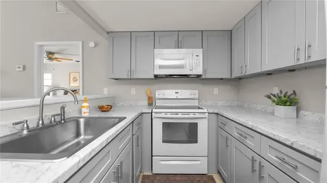 1880 N Crystal Lake Drive Lakeland FL 33801