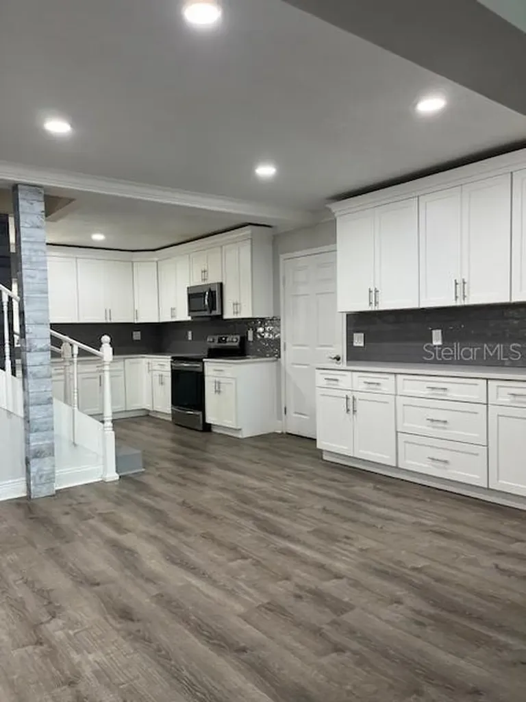 635 Lake Holloway Boulevard Lakeland FL 33801