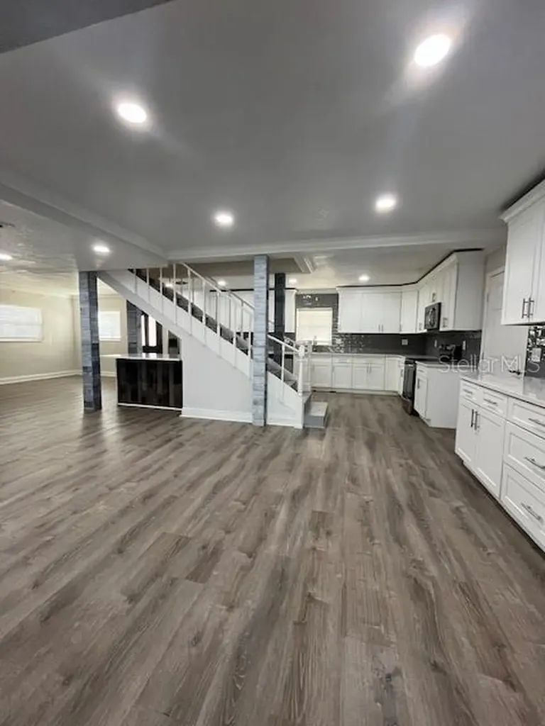 635 Lake Holloway Boulevard Lakeland FL 33801