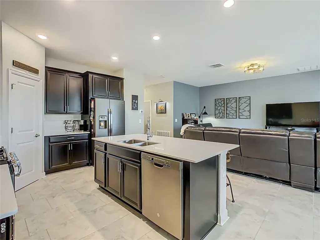 1055 Oak Bluff Drive Davenport FL 33837