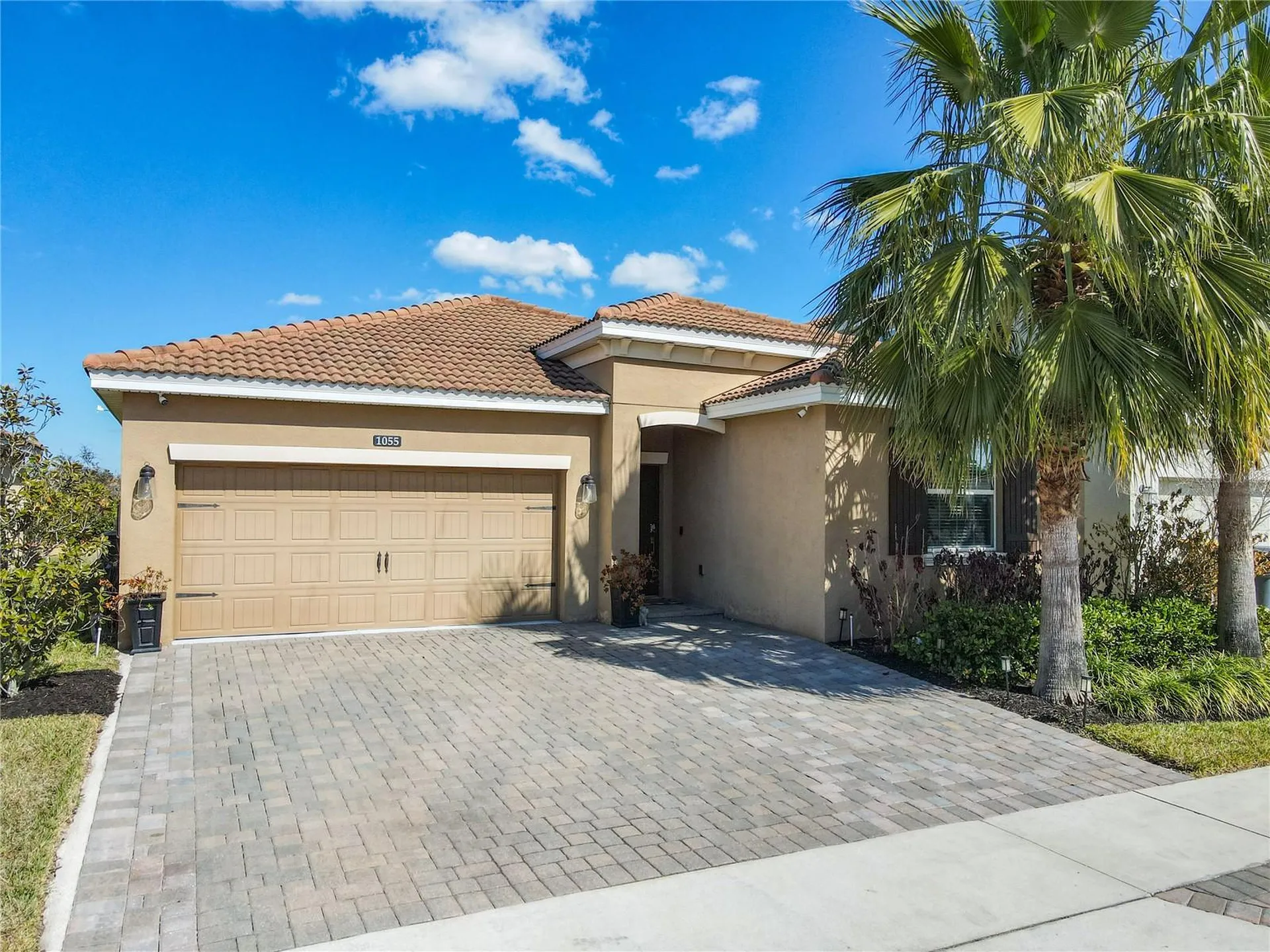 1055 Oak Bluff Drive Davenport FL 33837