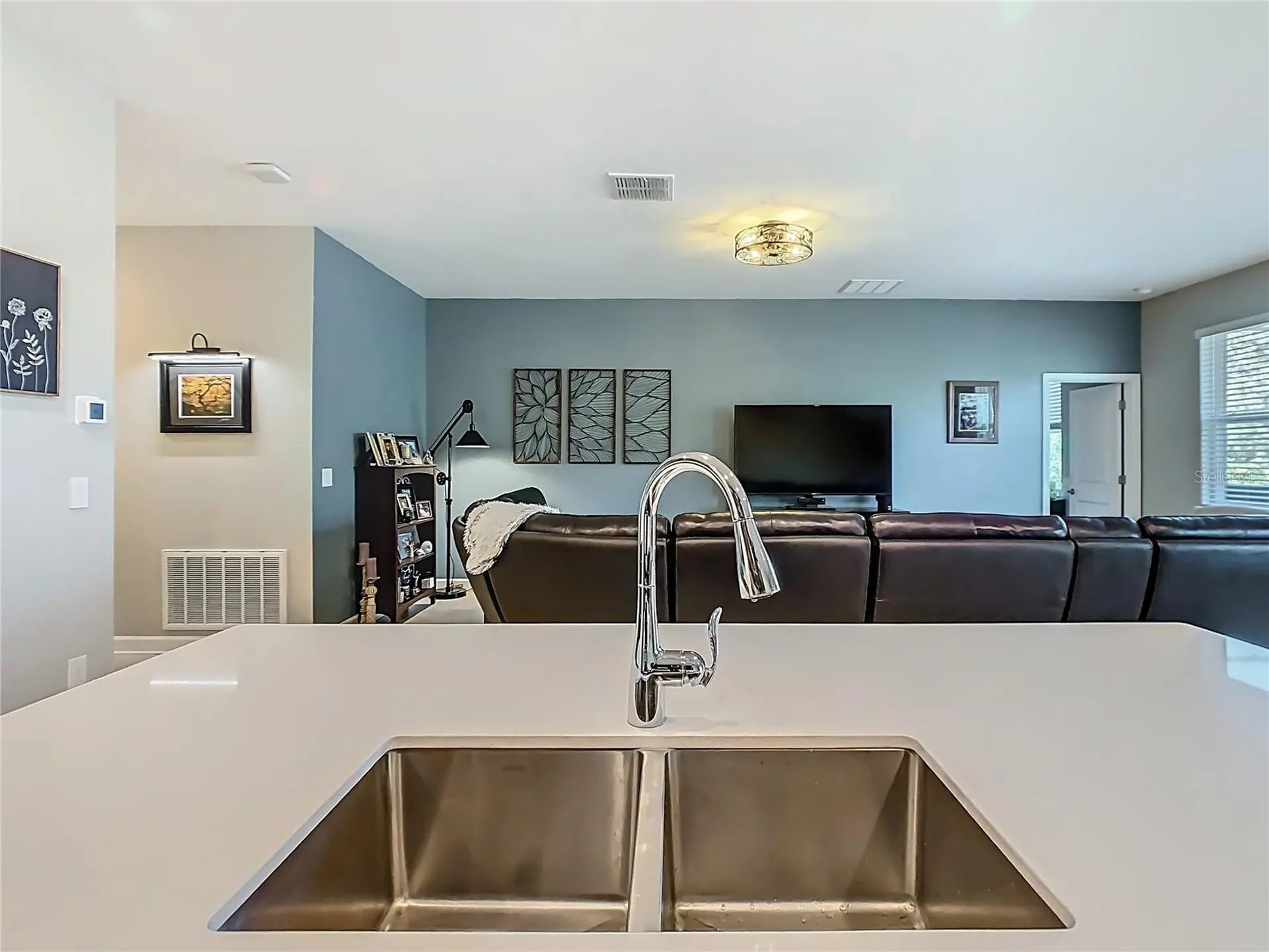 1055 Oak Bluff Drive Davenport FL 33837