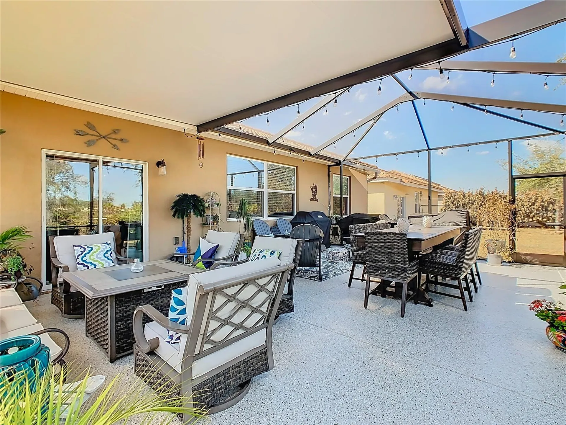 1055 Oak Bluff Drive Davenport FL 33837