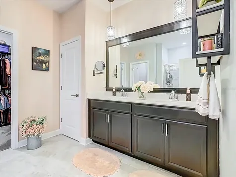 1055 Oak Bluff Drive Davenport FL 33837