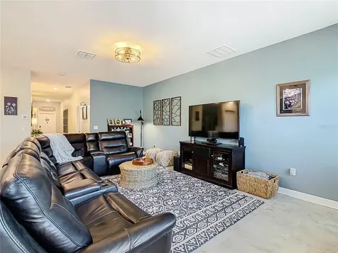 1055 Oak Bluff Drive Davenport FL 33837