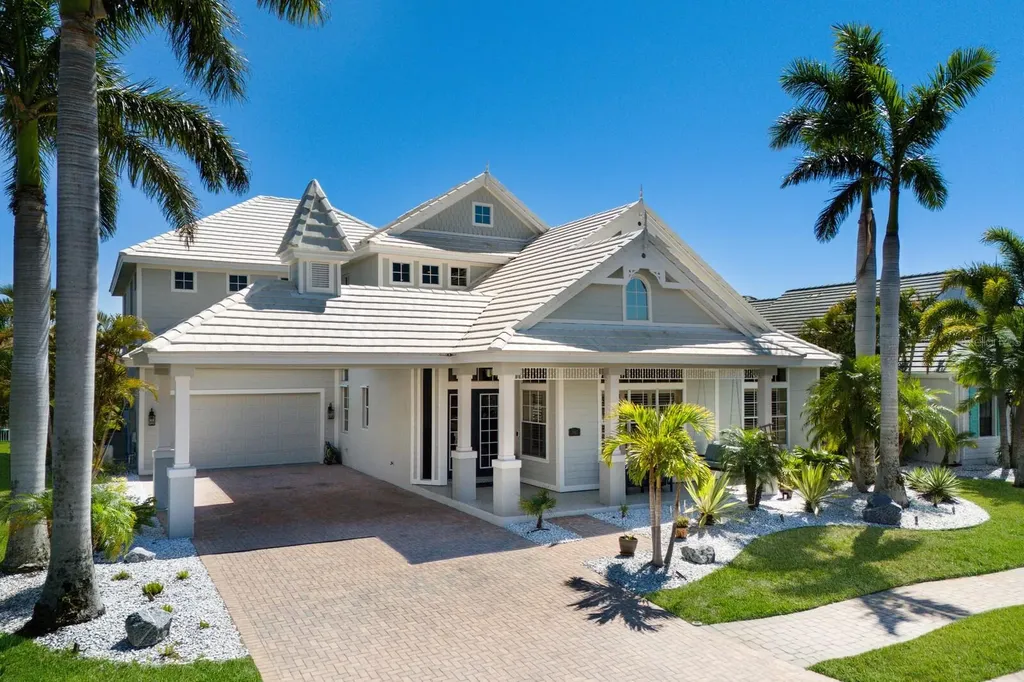 541 Fore Drive Bradenton FL 34208