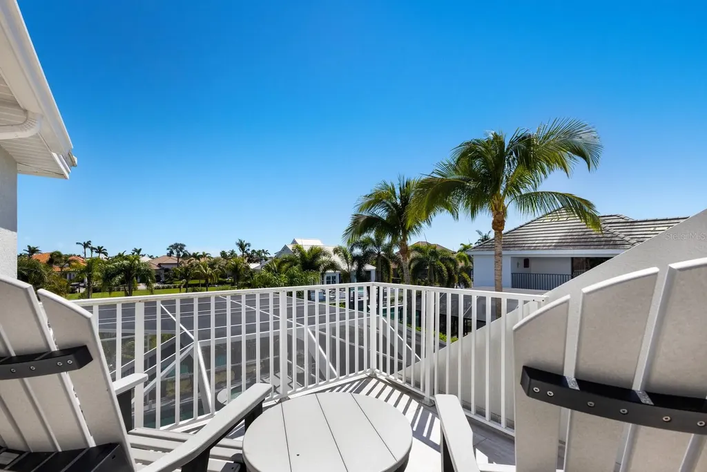 541 Fore Drive Bradenton FL 34208