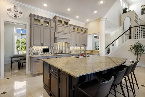 541 Fore Drive Bradenton FL 34208