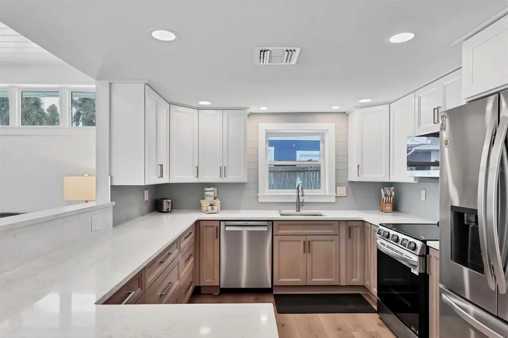 270 Gladiolus Street Anna Maria FL 34216
