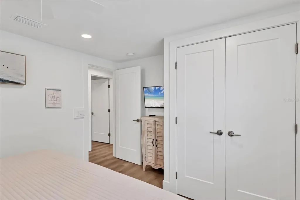 270 Gladiolus Street Anna Maria FL 34216