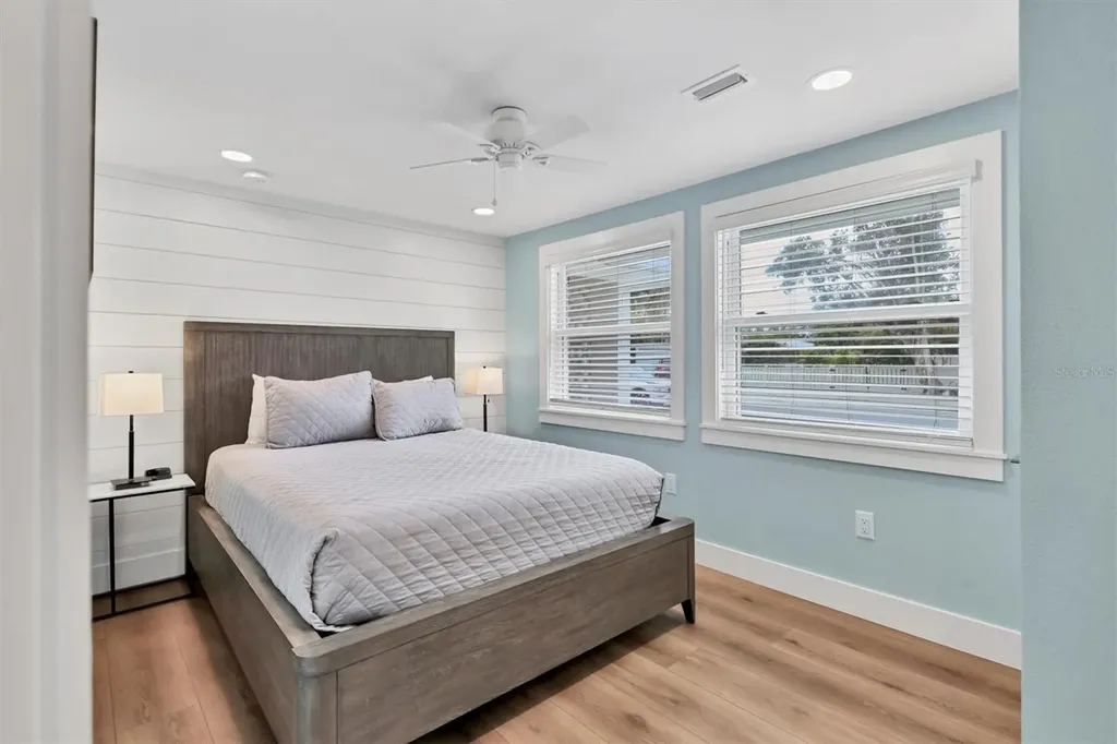 270 Gladiolus Street Anna Maria FL 34216