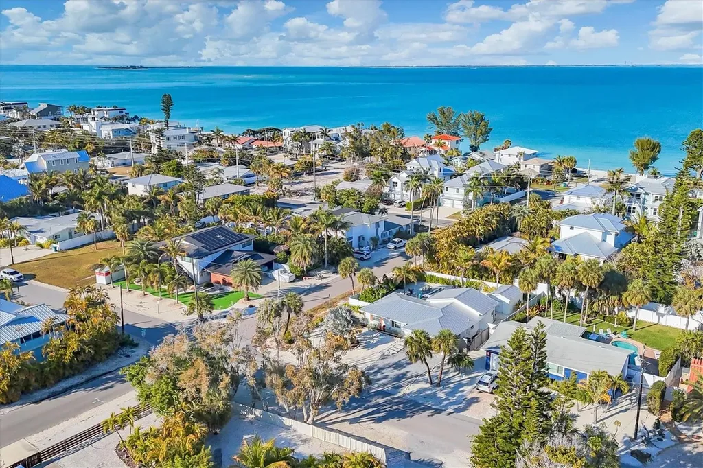 270 Gladiolus Street Anna Maria FL 34216