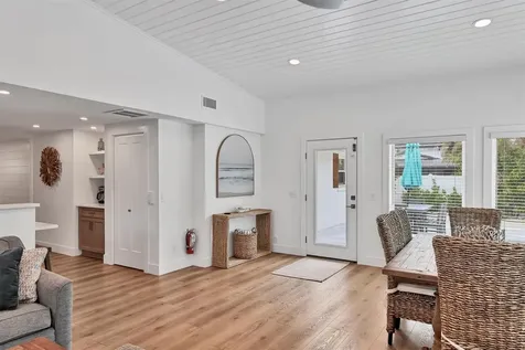 270 Gladiolus Street Anna Maria FL 34216