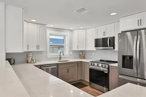 270 Gladiolus Street Anna Maria FL 34216