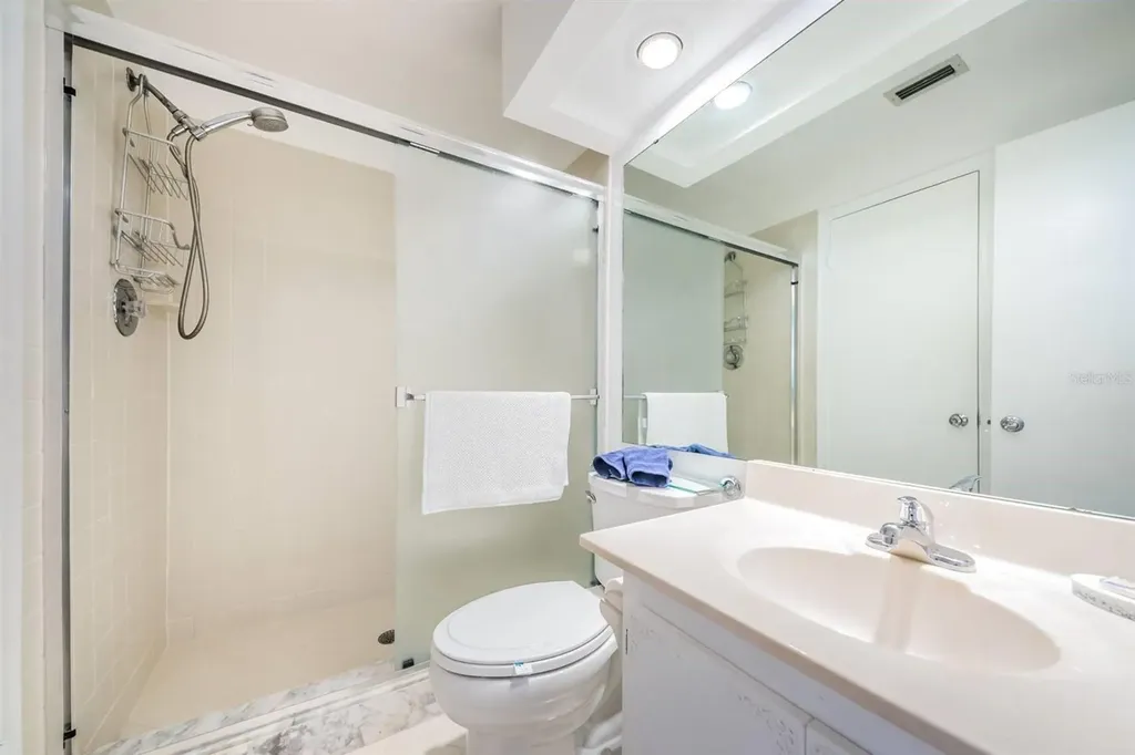 6059 Bahia Del Mar Boulevard St Petersburg FL 33715