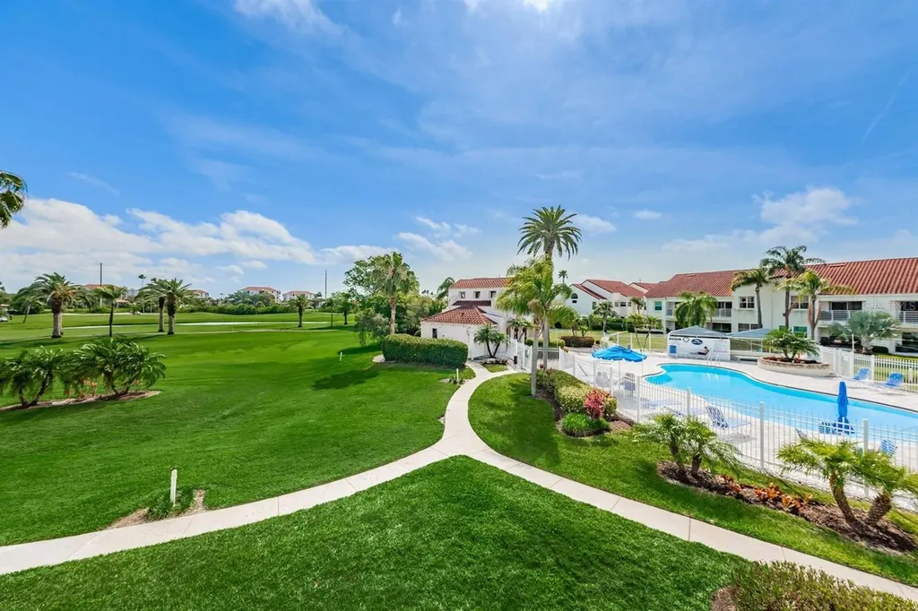 6059 Bahia Del Mar Boulevard St Petersburg FL 33715