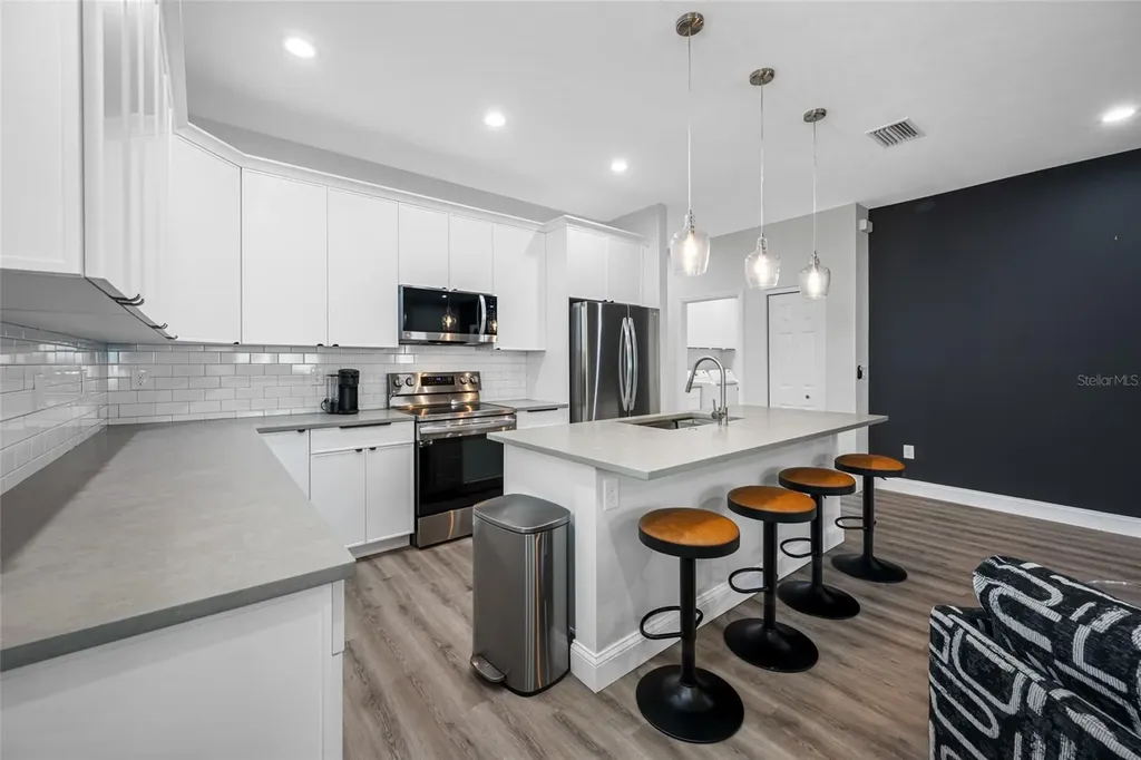 2144 43rd Terrace N St Petersburg FL 33714