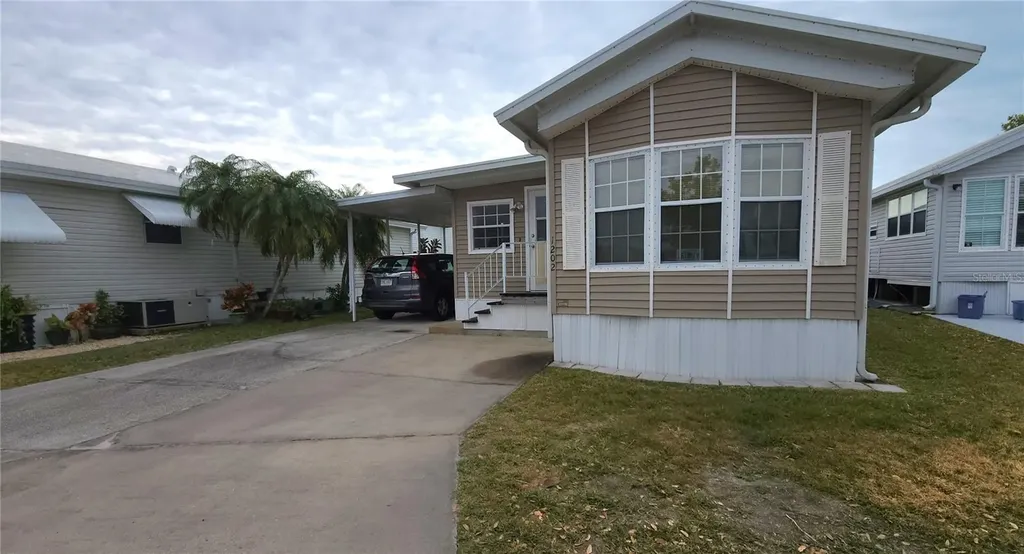 3333 26th Avenue E Bradenton FL 34208