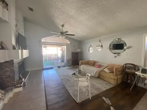 2213 Rio Pinar Lakes Boulevard Orlando FL 32822