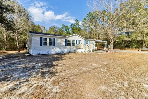 16180 NE 2nd Loop Silver Springs FL 34488