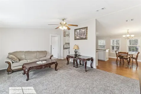 16180 NE 2nd Loop Silver Springs FL 34488