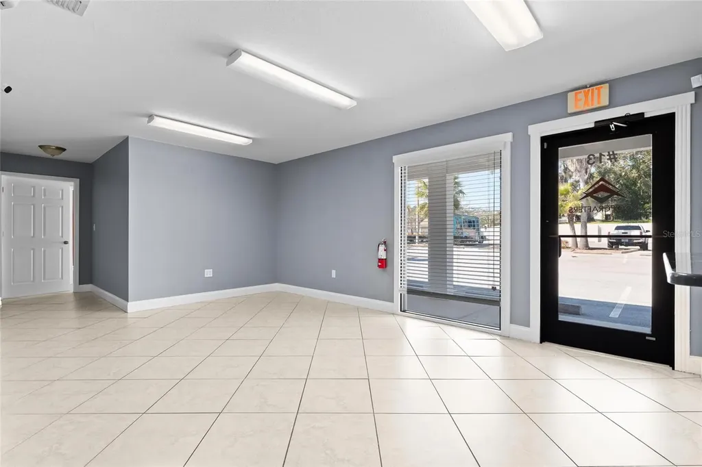 1200 S Pinellas Avenue Tarpon Springs FL 34689