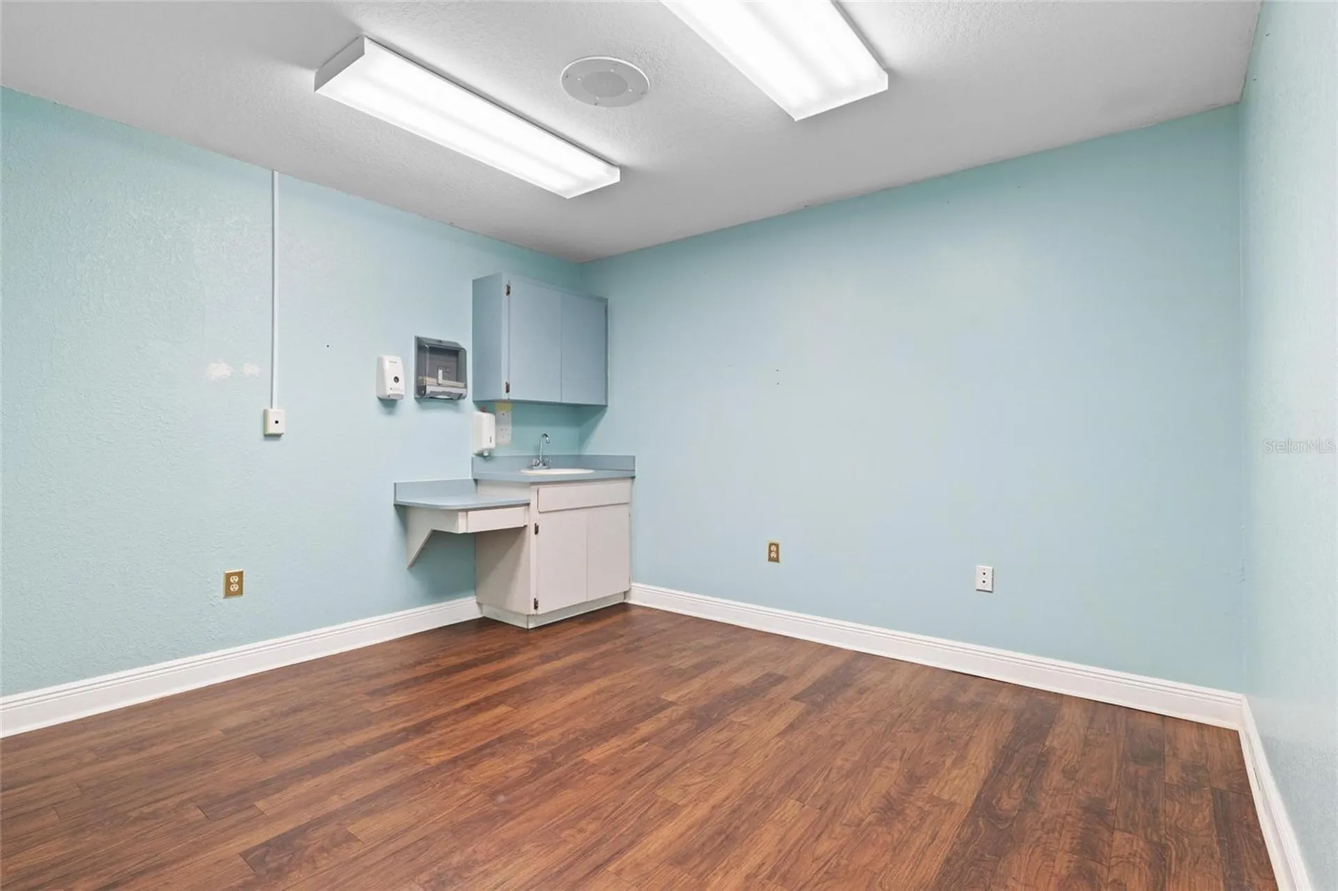 1200 S Pinellas Avenue Tarpon Springs FL 34689