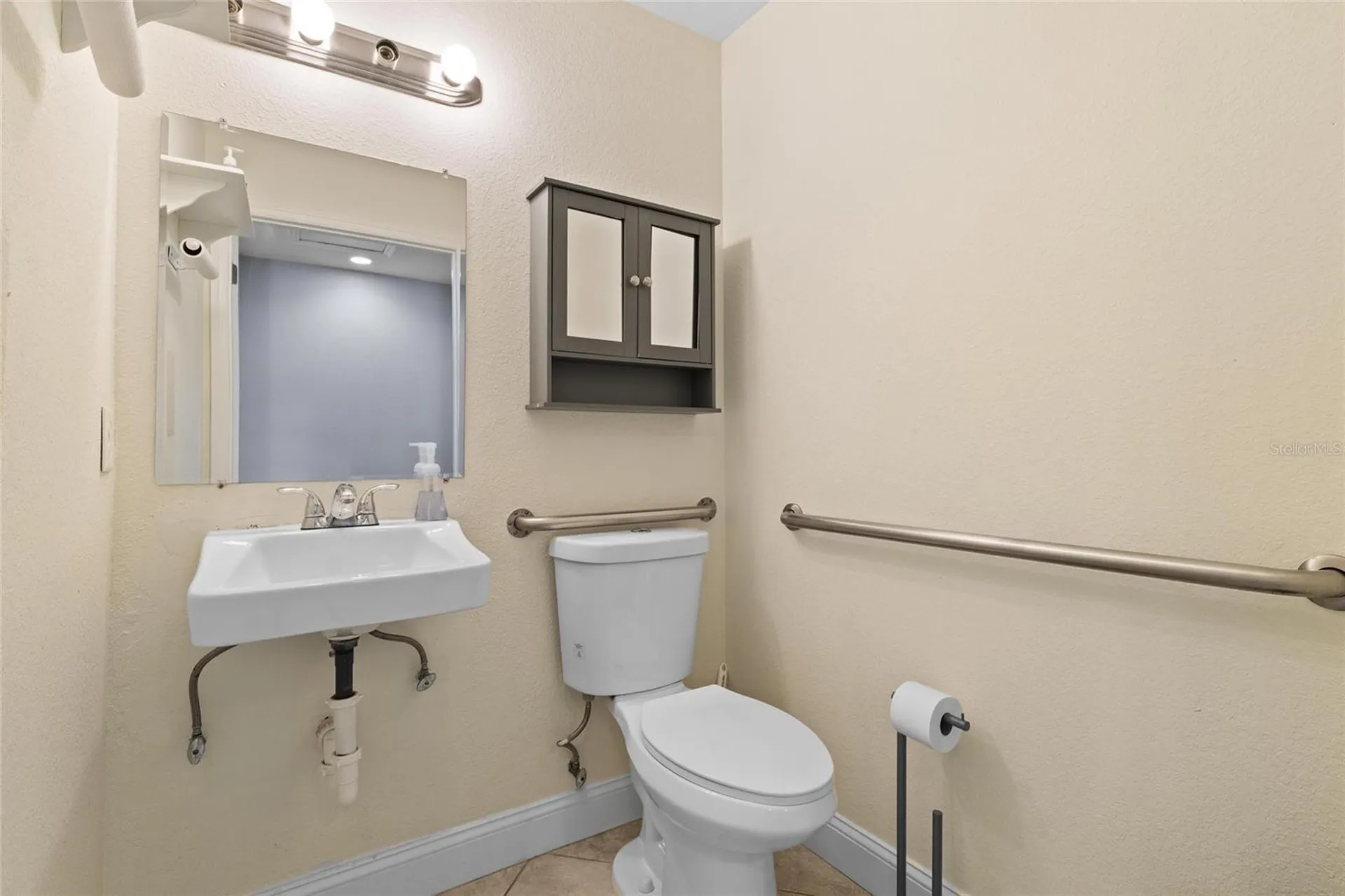 1200 S Pinellas Avenue Tarpon Springs FL 34689