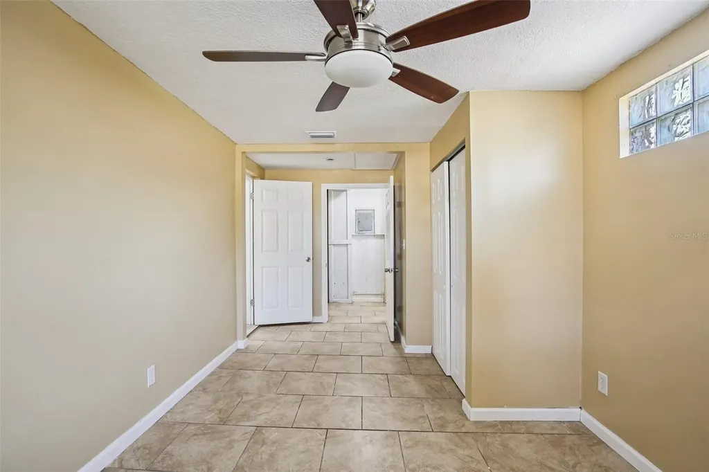 6896 78th Avenue N Pinellas Park FL 33781