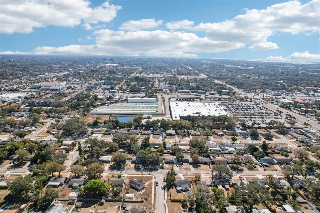 6896 78th Avenue N Pinellas Park FL 33781