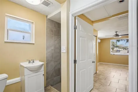 6896 78th Avenue N Pinellas Park FL 33781