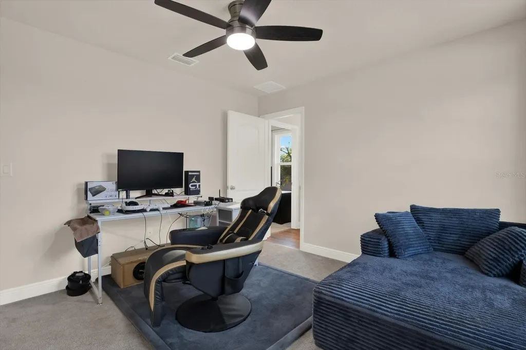 11208 Seattle Wren Avenue Weeki Wachee FL 34614