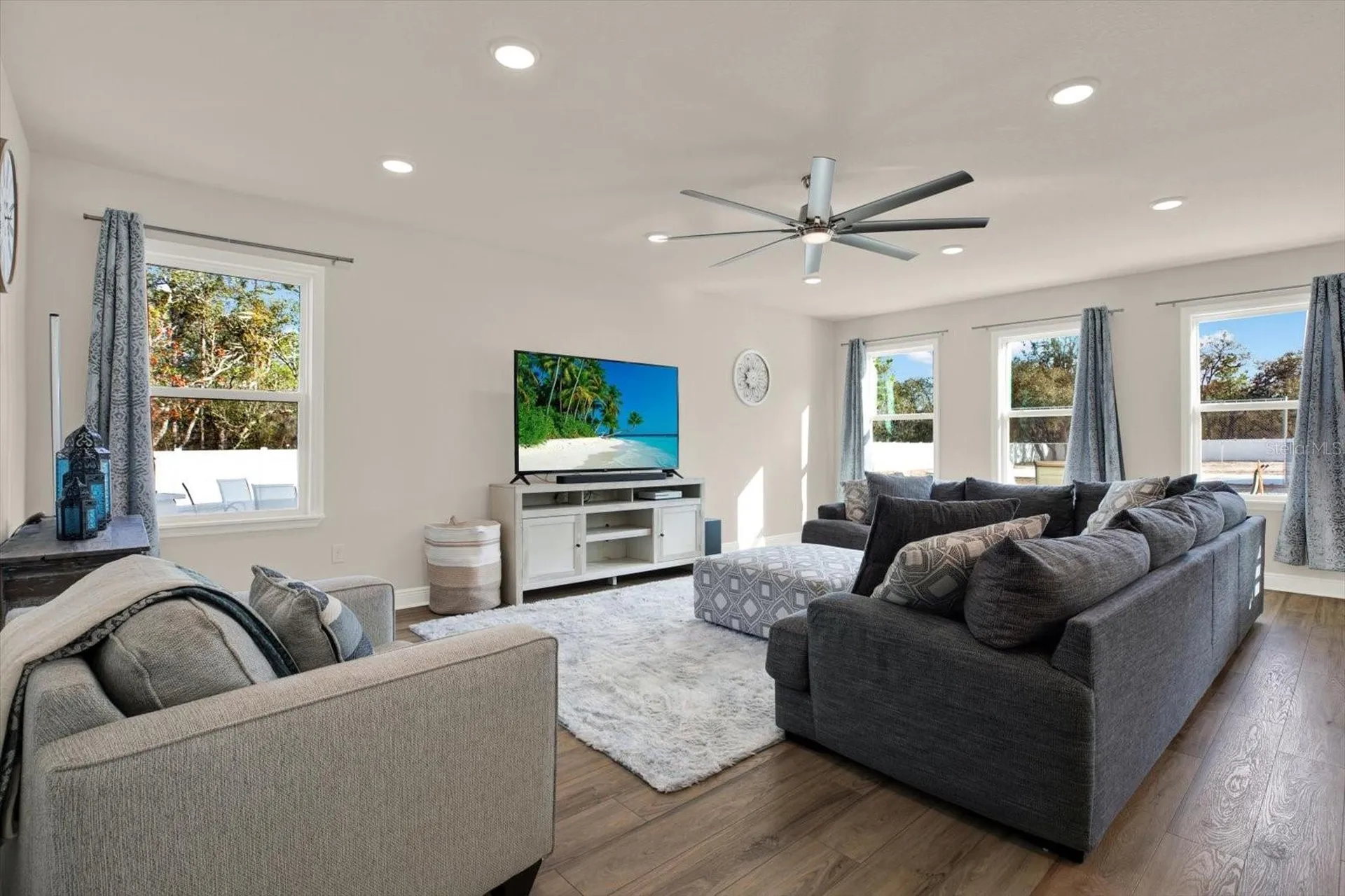 11208 Seattle Wren Avenue Weeki Wachee FL 34614