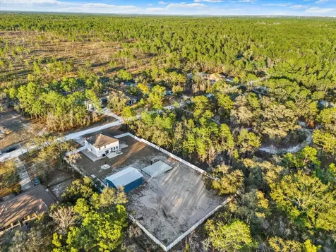 11208 Seattle Wren Avenue Weeki Wachee FL 34614